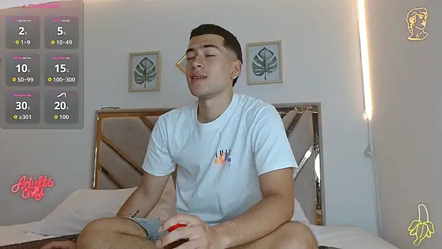 oliver   saint online show from 04/05/26, 11:22