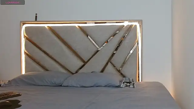 oliver   saint online show from 03/20/26, 11:28