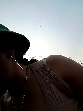 JenyLy68 online show from 03/26/26, 10:35