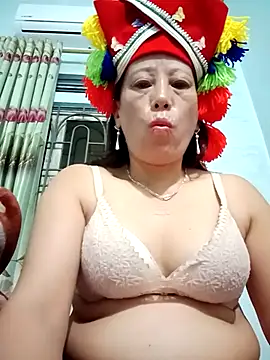 JenyLy68 online show from 03/28/26, 10:33