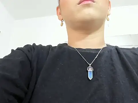 Nikol Lopez  online show from 02/28/26, 03:28