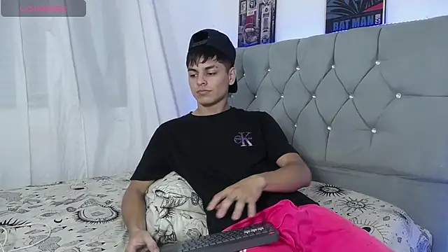 Logan Jhonson19 online show from 04/03/26, 03:13