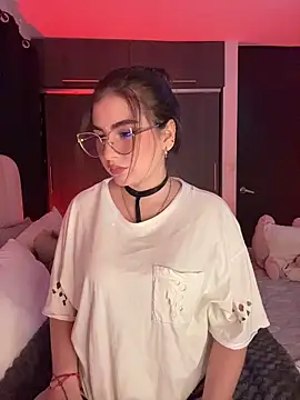 SamanthaValmont online show from 04/03/26, 11:11