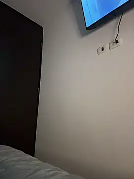 SamanthaValmont online show from 04/05/26, 10:38