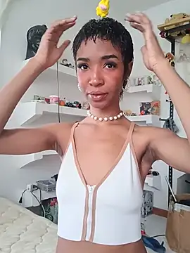 Snapshot of TinnaPeyton chatting on 06/03/26, 02:18 TinnaPeyton online show from 06/03/26, 02:18
