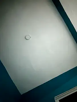 Snapshot of Hugaldo11 chatting on 02/25/26, 06:24 Hugaldo11 online show from 02/25/26, 06:24