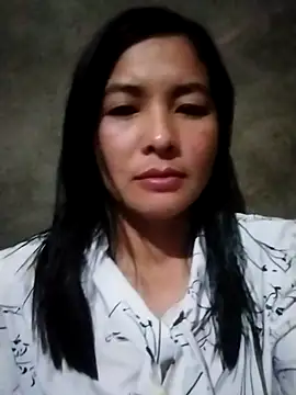 Snapshot of rinrin7700 chatting on 02/28/26, 12:27 rinrin7700 online show from 02/28/26, 12:27