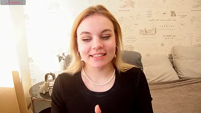 Glow Margo online show from 06/02/26, 01:05