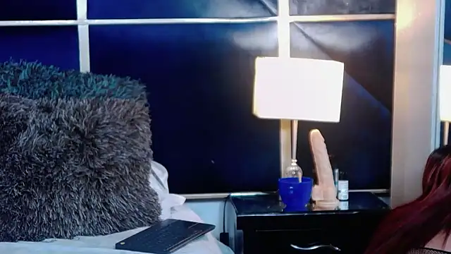 Snapshot of AmberDiamont chatting on 03/30/26, 11:44 AmberDiamont online show from 03/30/26, 11:44