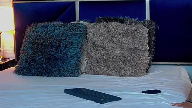 Snapshot of AmberDiamont chatting on 04/11/26, 07:17 AmberDiamont online show from 04/11/26, 07:17