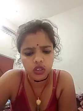 Hot chani online show from 04/04/26, 08:48