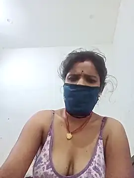 Hot chani online show from 04/19/26, 09:28