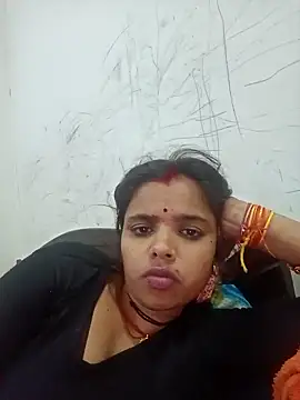 Hot chani online show from 03/25/26, 06:51