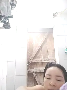 Ivy Trix2 online show from 04/07/26, 02:13