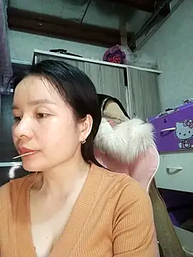 Ivy Trix2 online show from 03/19/26, 02:50