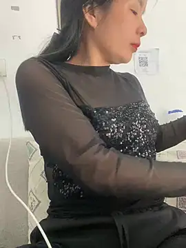 Ivy Trix2 online show from 03/06/26, 07:36