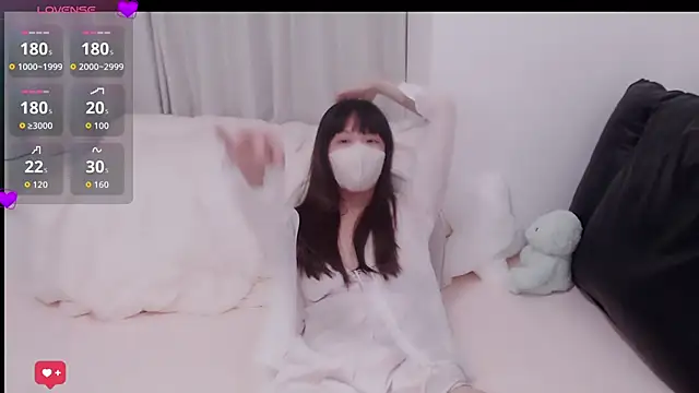 AiIris1 online show from 04/16/26, 12:28