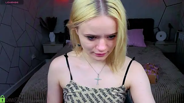 Snapshot of Tessa_Ashe chatting on 04/02/26, 09:38 Tessa Ashe online show from 04/02/26, 09:38