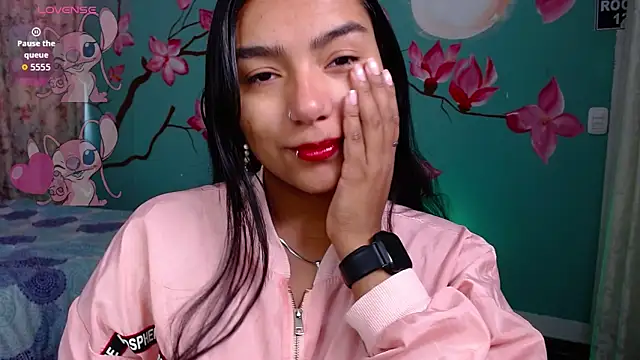 NoelleVireaux online show from 03/25/26, 11:42