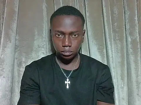 Snapshot of darkerberryguy chatting on 03/01/26, 04:34 darkerberryguy online show from 03/01/26, 04:34