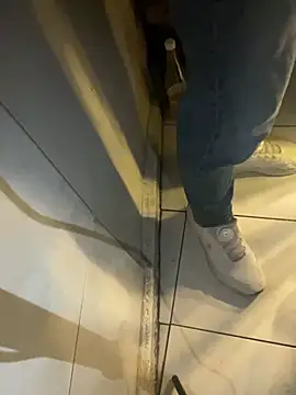 lawex98 online show from 04/10/26, 02:02