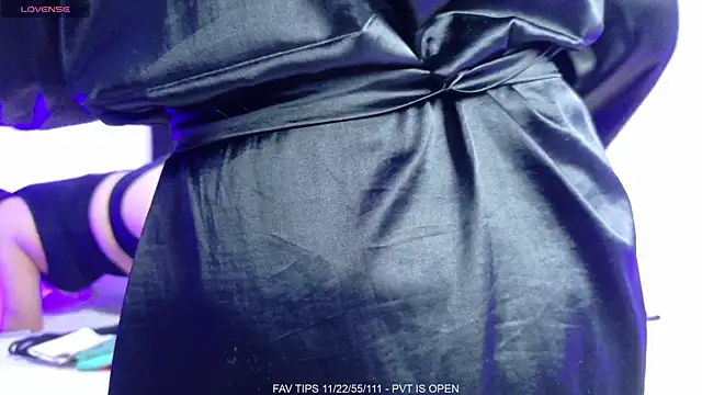 Double Delight online show from 04/29/26, 05:30