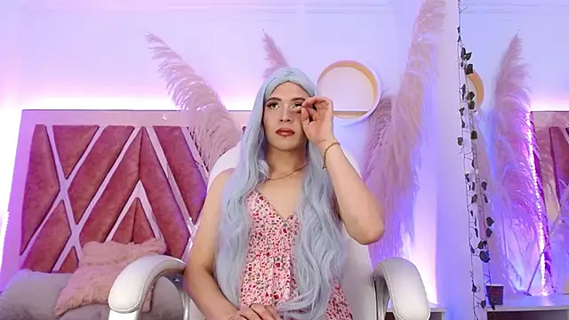 Evelyn Thomas online show from 02/27/26, 07:35