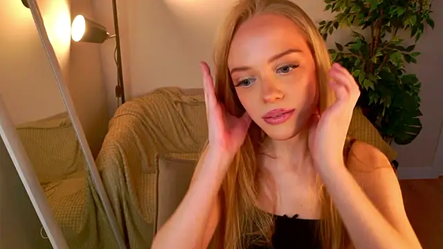 Dear Tessa online show from 03/04/26, 03:09