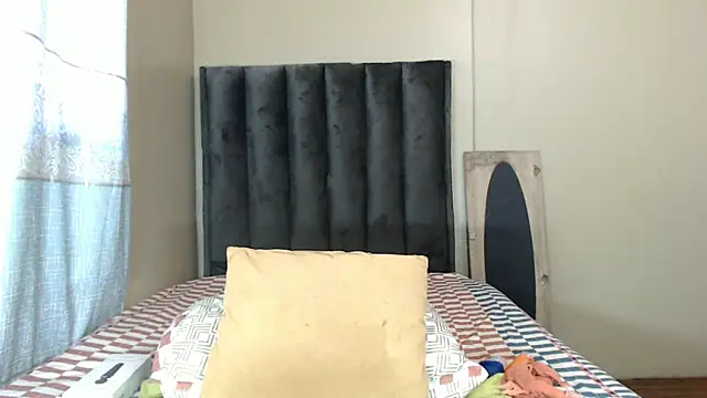 LexyDiana online show from 05/11/26, 06:04