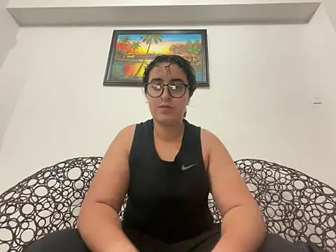 yassiestar online show from 04/22/26, 05:42