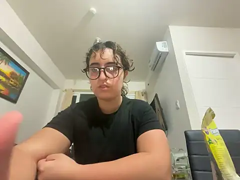 yassiestar online show from 03/21/26, 04:44