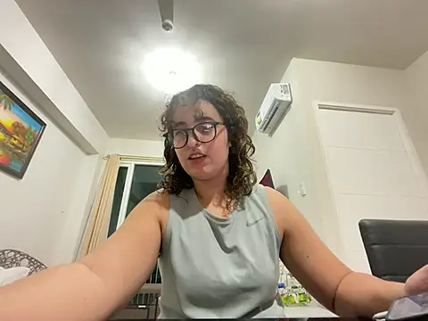 yassiestar online show from 03/08/26, 03:15