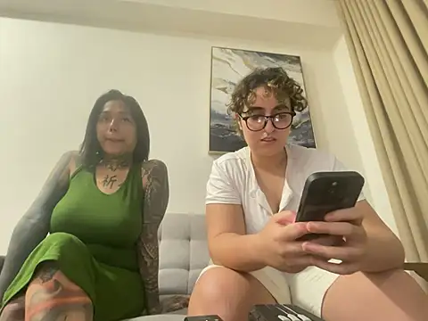 yassiestar online show from 03/03/26, 04:36