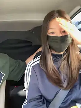 Snapshot of taro0410 chatting on 03/01/26, 04:01 taro0410 online show from 03/01/26, 04:01