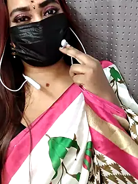 Snapshot of Cutie_Nila chatting on 07/18/26, 05:27 Cutie Nila online show from 07/18/26, 05:27