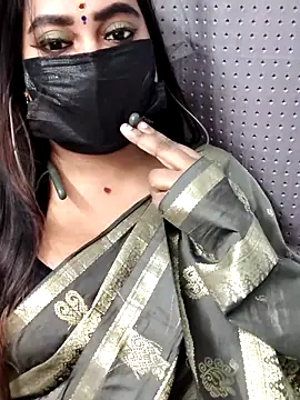 Cutie Nila online show from 04/18/26, 04:15