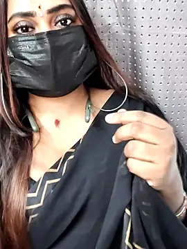 Cutie Nila online show from 03/19/26, 06:13