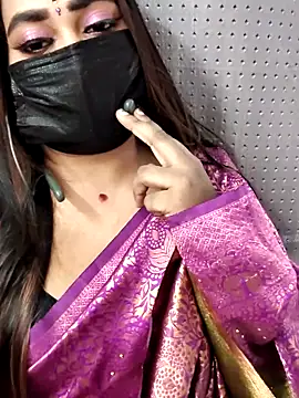 Cutie Nila online show from 05/18/26, 05:23
