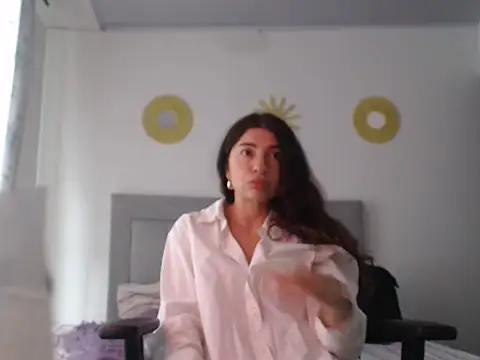 Julietaamado online show from 05/29/26, 03:40
