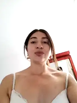 Julietaamado online show from 04/26/26, 08:06