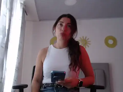 Julietaamado online show from 05/22/26, 03:21