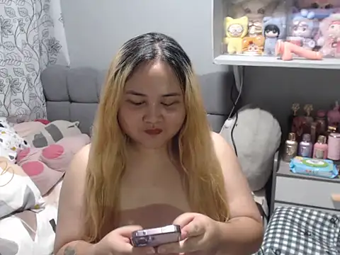 Snapshot of ts_chubbyfantasy chatting on 02/26/26, 03:39 ts chubbyfantasy online show from 02/26/26, 03:39