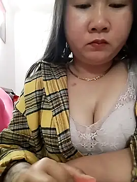 Snapshot of popping22 chatting on 03/01/26, 01:55 popping22 online show from 03/01/26, 01:55