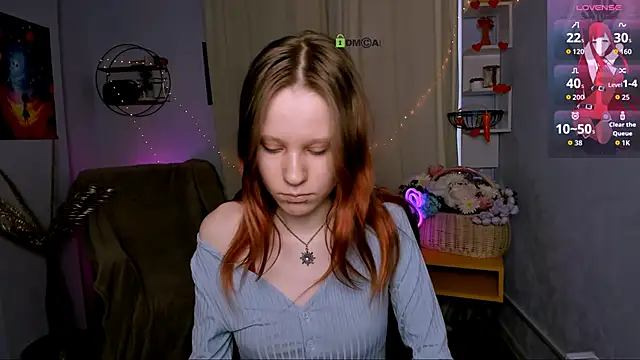 cassandra nik online show from 03/30/26, 06:15