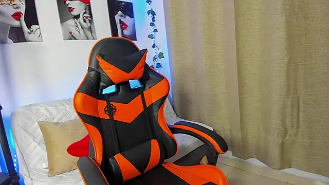 Snapshot of Rebeca_Marchetti chatting on 03/02/26, 08:27 Rebeca Marchetti online show from 03/02/26, 08:27