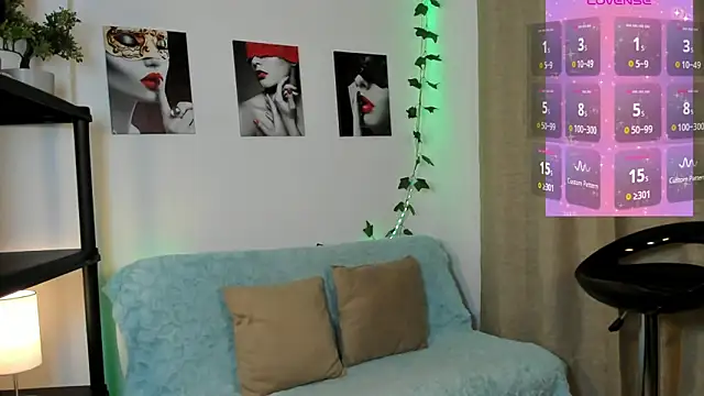 Snapshot of Rebeca_Marchetti chatting on 06/20/26, 08:25 Rebeca Marchetti online show from 06/20/26, 08:25