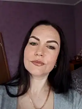 AmyLove471 online show from 04/07/26, 09:33