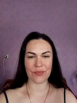 Snapshot of AmyLove471 chatting on 06/15/26, 04:56 AmyLove471 online show from 06/15/26, 04:56