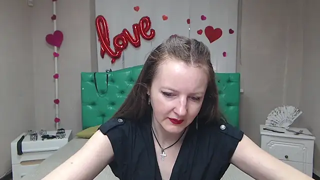 MeganPirs online show from 04/15/26, 05:13