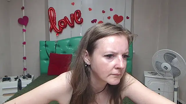 MeganPirs online show from 05/25/26, 05:11